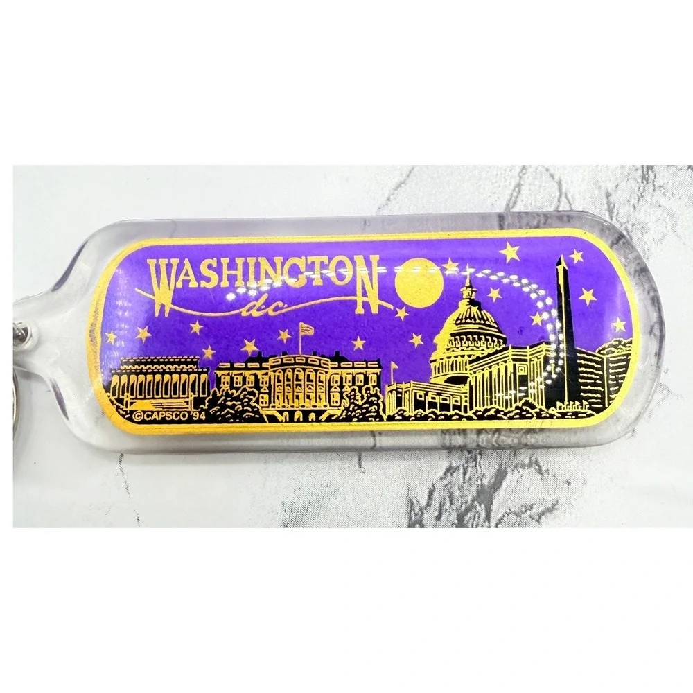 Vintage 1994 Washington DC Reversible Acrylic Keychain Monuments Purple